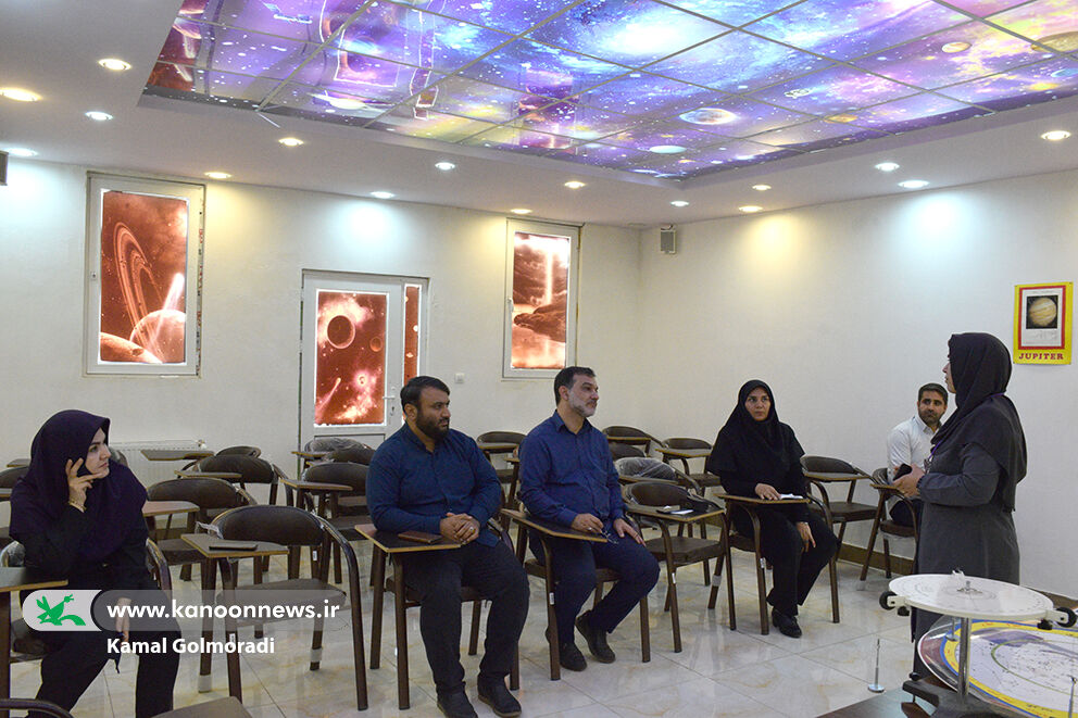 دست به دست هم دهیم تا مرغک کانون به پرواز درآید