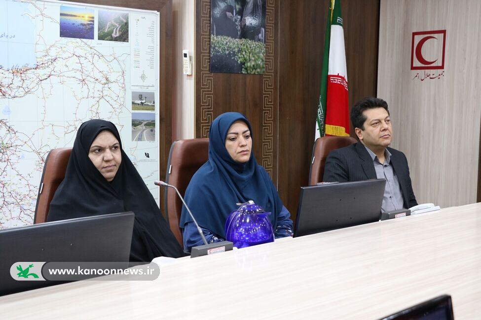 کانون کرمان در طرح ملی «شوق رویش» با هلالاحمر همکاری میکند
