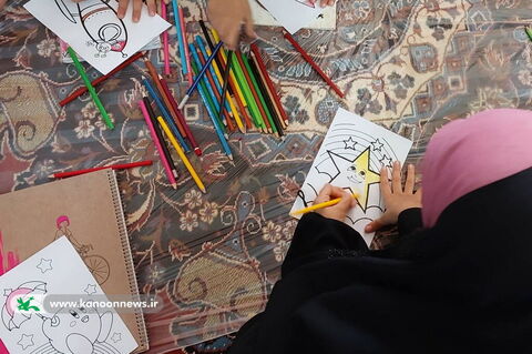 روز نجومی‌کودکان‌و‌نوجوانان دهقائدی با کتابخانه سیار‌دشتستان