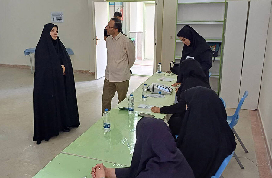 کودکان و نوجوانان اردبیلی مشارکت سیاسی را در پای صندوقهای رأی تمرین کردند