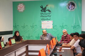 نشست صمیمانه مدیرکل کانون پرورش فکری استان مرکزی با مشاوران نوجوان