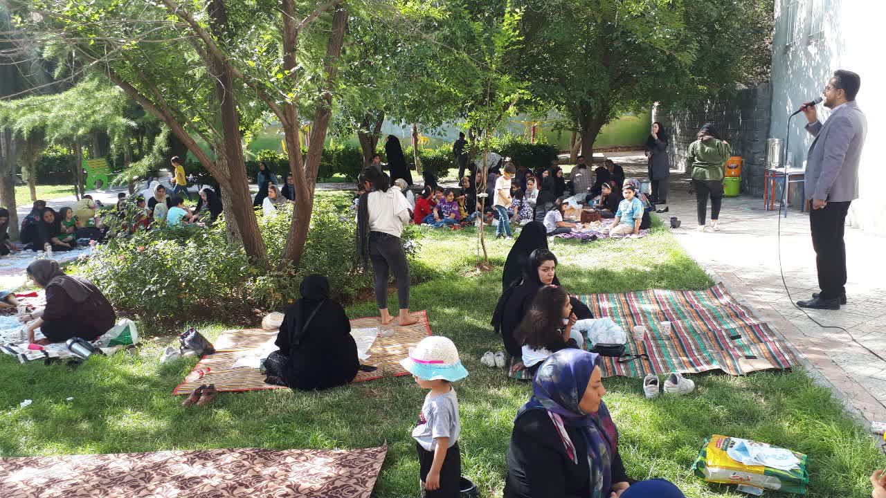 کانون کرمانشاه با صبحانهای در کنار خانوادهها