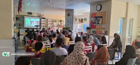 ویژه برنامه حکایت باقی است