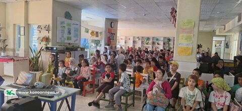 ویژه برنامه حکایت باقی است