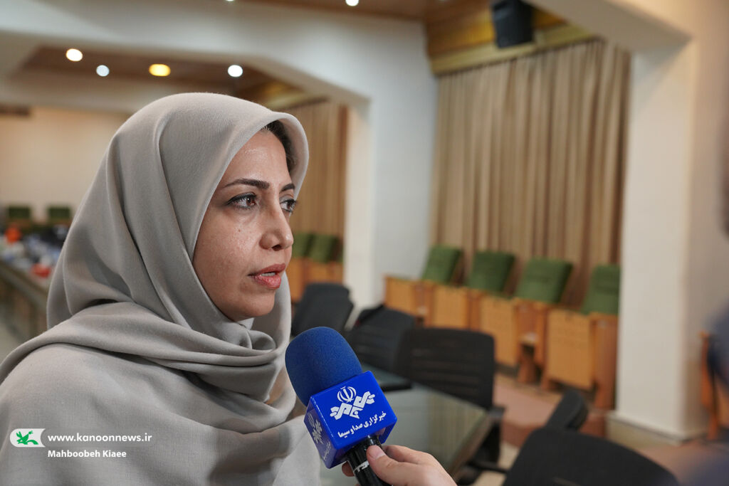 گفتوگوی صریح نوجوانان و اهالی فرهنگ با نمایندگان نامزدهای ریاست جمهوری