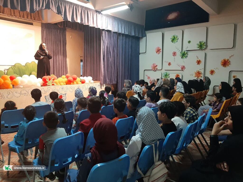 کافه سینما مرکز شماره 3 شیفت سوم مرکز سه مشهد آغاز به کار کرد