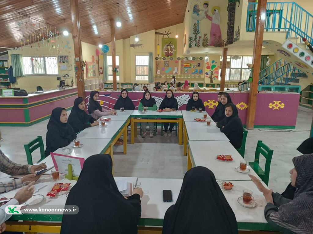 جلسه جهاد تبیین مشارکت در انتخابات در کانون گمیشان