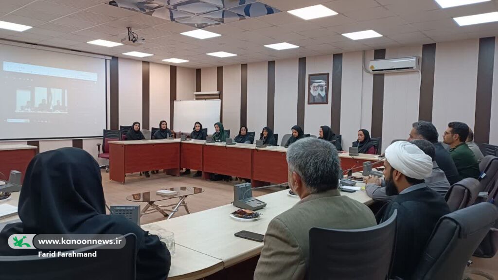 دومین نشست جهاد تبیین با موضوع مشارکت حداکثری در انتخابات در کانون سیستان و بلوچستان برگزار شد