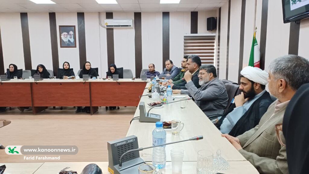 دومین نشست جهاد تبیین با موضوع مشارکت حداکثری در انتخابات در کانون سیستان و بلوچستان برگزار شد