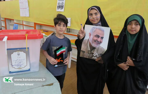 دوره دوم انتخابات ریاست جمهوری با حضور پر شور رای اولی ها در کردستان