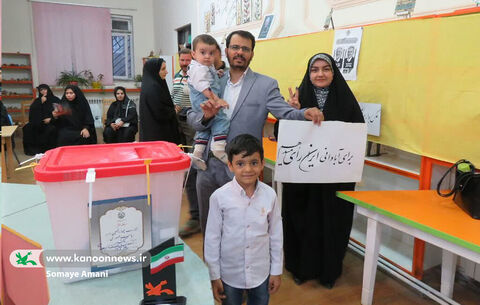 دوره دوم انتخابات ریاست جمهوری با حضور پر شور رای اولی ها در کردستان