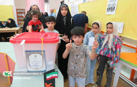 دوره دوم انتخابات ریاست جمهوری با حضور پر شور رای اولی ها در کردستان