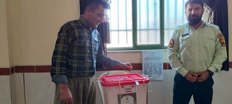 انتخابات در مراکز