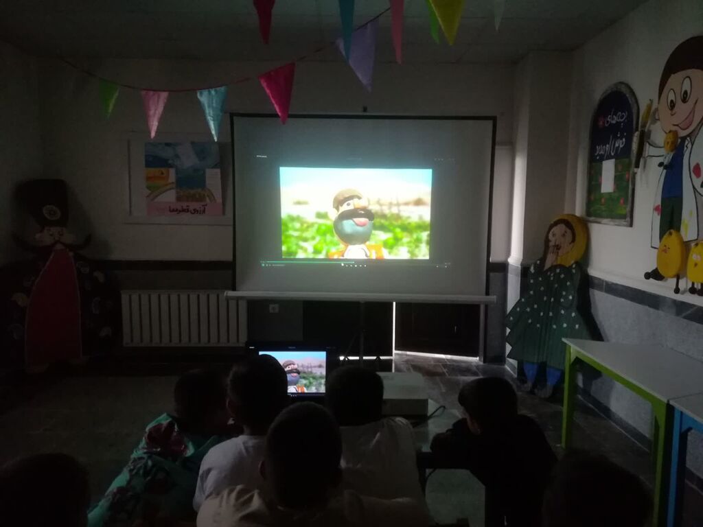 استقبال کودکان و نوجوانان از فعالیتهای مرکز تازه تاسیس کانون در البرز