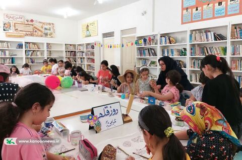 ویژه برنامه های روز قلم
