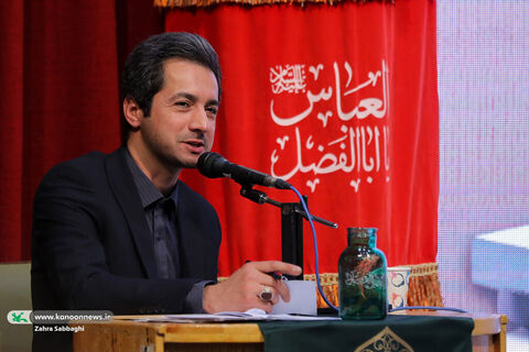برنامه شعرخوانی عاشورایی و رونمایی از کتاب «گل کم تحمل است» برگزار می‌شود
