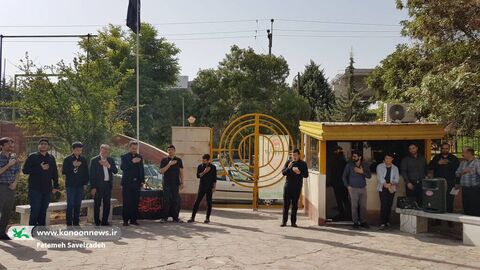 اهتزاز پرچم کودکان عاشورایی
