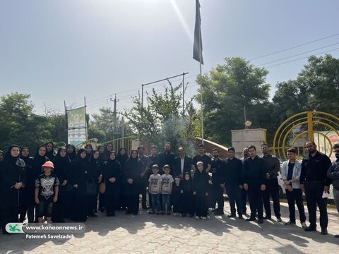 اهتزاز پرچم کودکان عاشورایی