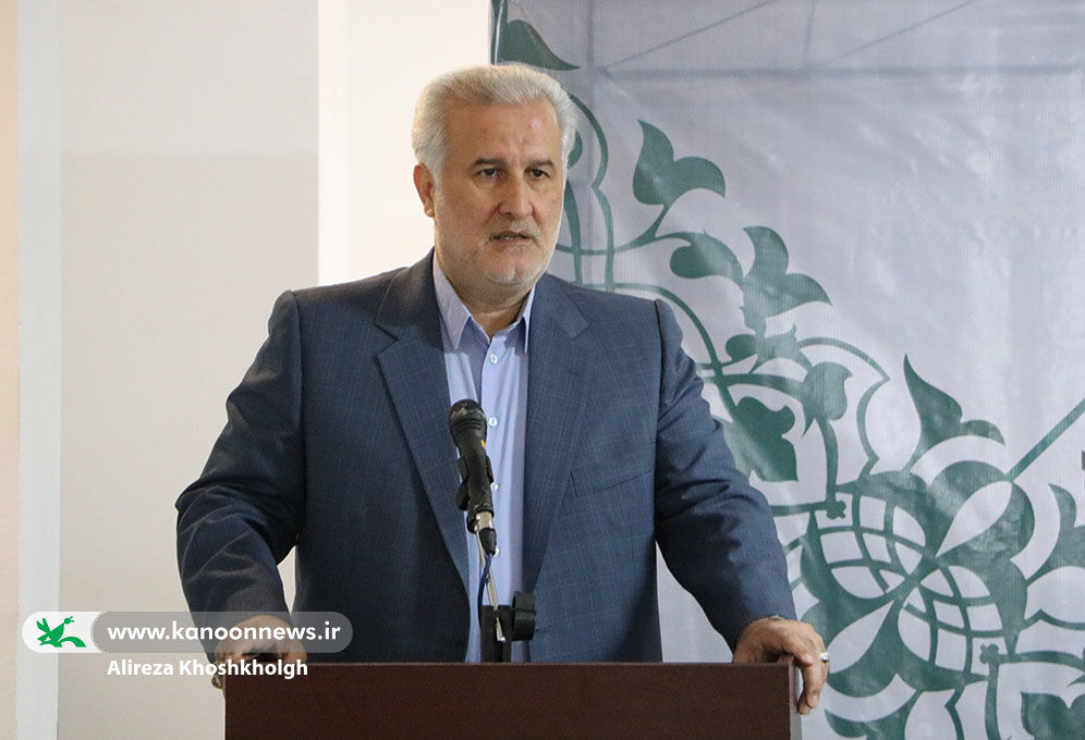 نوقلمان و صاحبان اندیشه و قلم گردهمآمدند