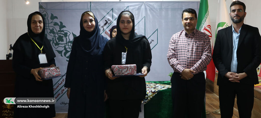 نوقلمان و صاحبان اندیشه و قلم گردهمآمدند