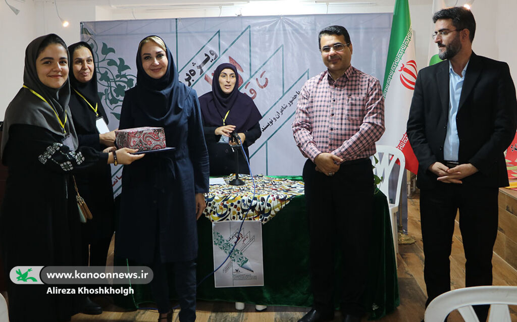 نوقلمان و صاحبان اندیشه و قلم گردهمآمدند