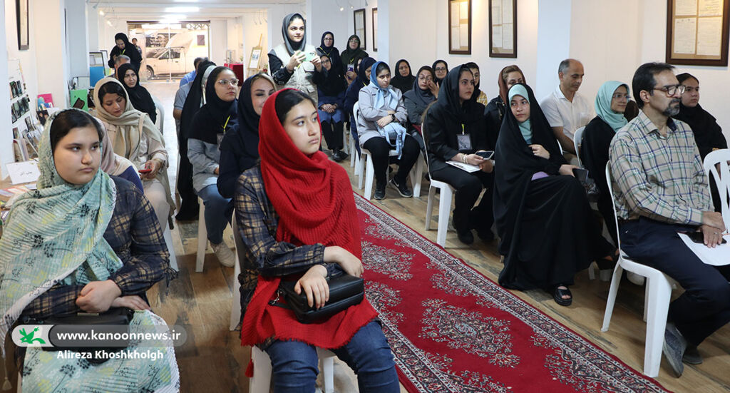 نوقلمان و صاحبان اندیشه و قلم گردهمآمدند