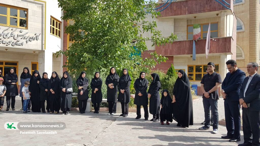 اهتزار پرچم میهمانان کوچک امام حسین (ع) در کانون کرمانشاه