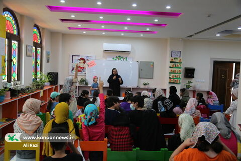 آشنایی کودکان و نوجوانان بوشهری با داستانک نویسی