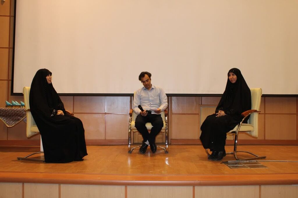 باشگاه ادبیات پایداری کودک و نوجوان در همدان افتتاح شد