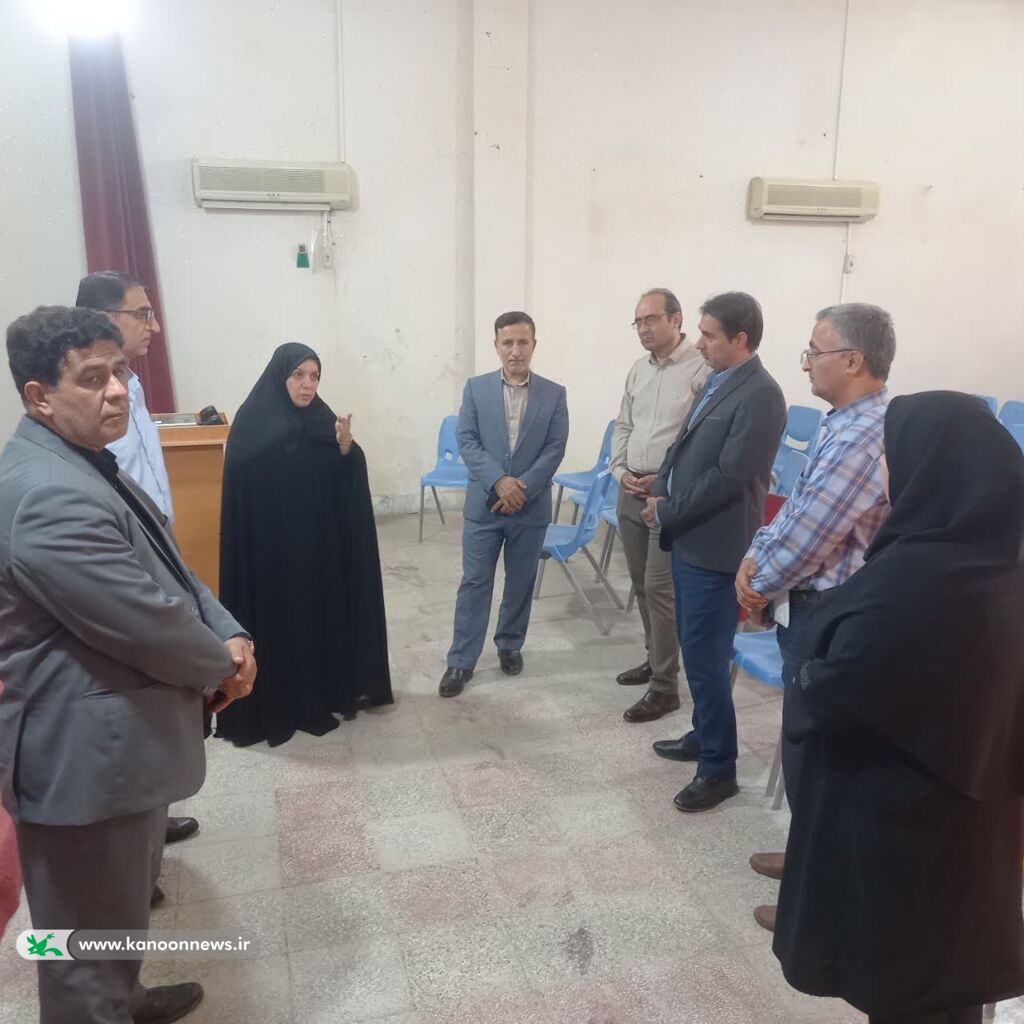 بازدید مدیرکل کانون از کانون آزادشهر و مینودشت