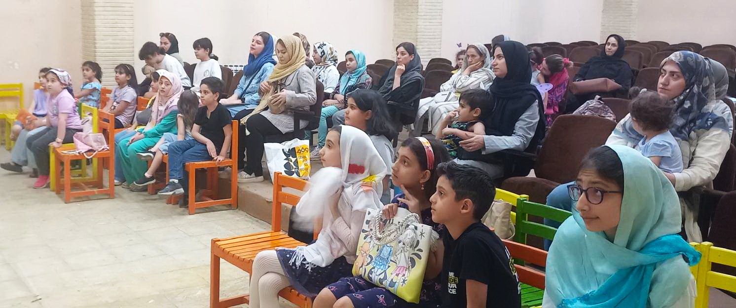 برگزاری ویژه برنامه «روزآشتی با کتابهای کهن» در مرکز شماره ۳۸ کانون تهران