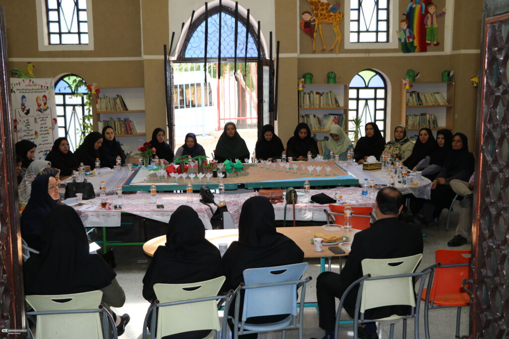 نشست تخصصی قصهگویی برگزار شد