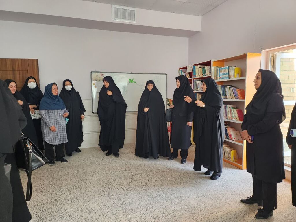 برگزاری کارگاه آموزشی "تالار رقومی کودکان و نوجوانان" در کانون همدان