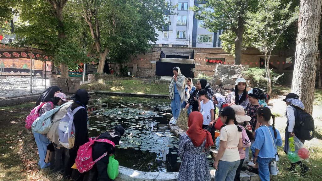 برگزاری اردوی علمی "یک روز به یادماندنی" در مرکز 2 همدان