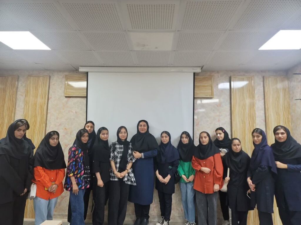 شرکت ۹۱ نوجوان در کارگاههای حال خوش زندگی شرکت ۹۱ نوجوان در کارگاههای حال خوش زندگی