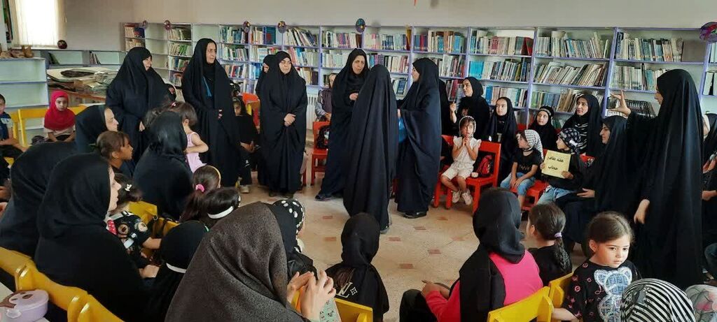 برگزاری ویژه برنامههای روز ملی عفاف و حجاب در مراکز کانون همدان