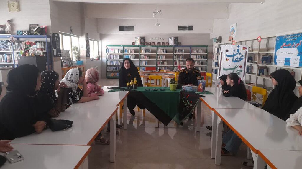 برگزاری ویژه برنامههای روز ملی عفاف و حجاب در مراکز کانون همدان