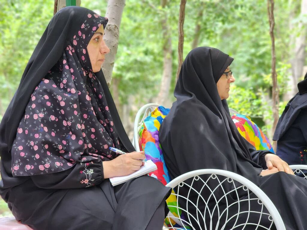 کارگاه خاطرهگزینی با حکیمه دباغ برگزار شد