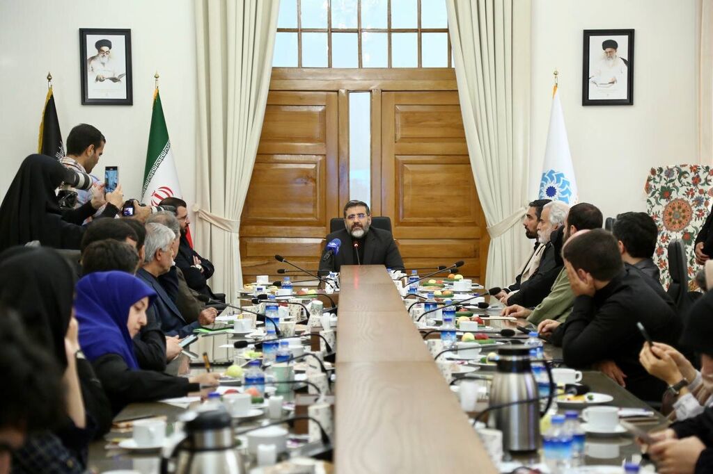 اجرای سند خواندن با ترویج ادبیات کهن در کانون کلید خورد