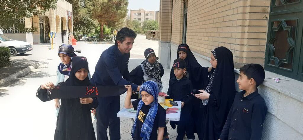 آشنایی کودکان البرزی با فرهنگ عاشورا