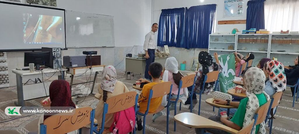 آشنایی اعضای کانون رامیان با علم زمینشناسی