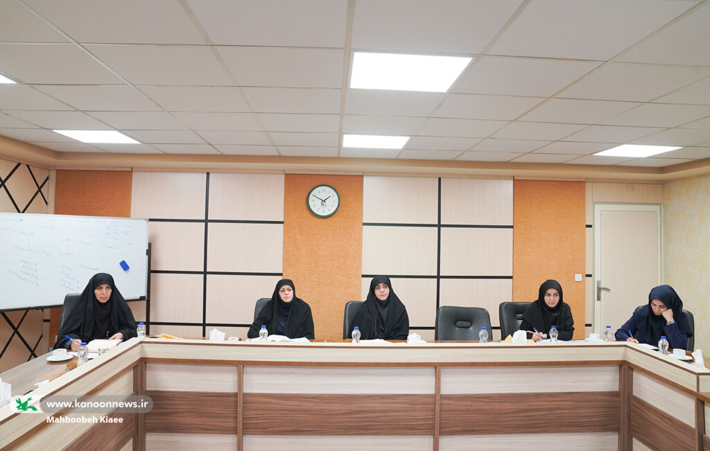 ترویج فرهنگ اربعین در بین کودکان و نوجوانان با جریانسازی مناسب