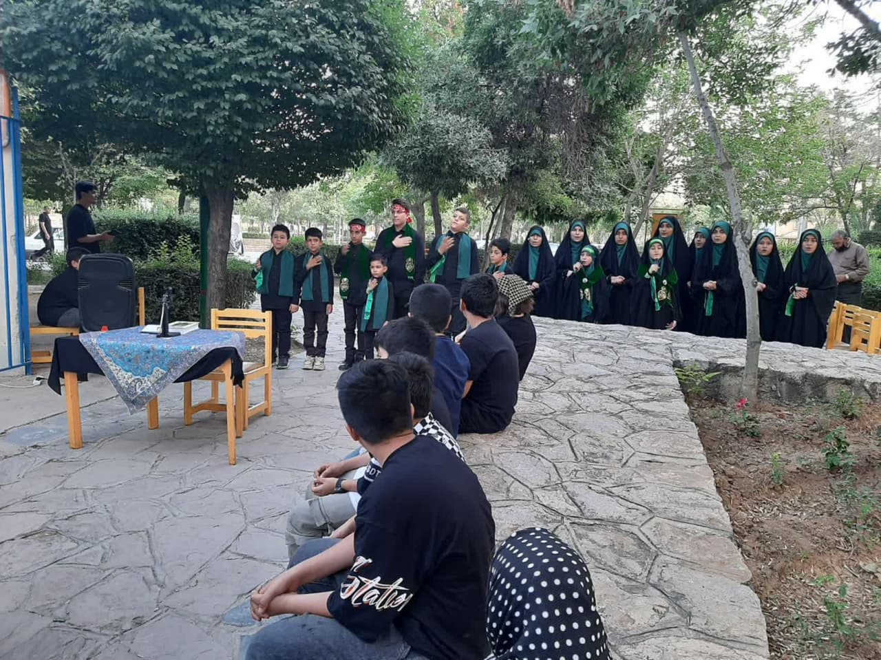 گردهمایی کودکان عاشورایی در مرکز فرهنگی هنری شماره ۲ اراک