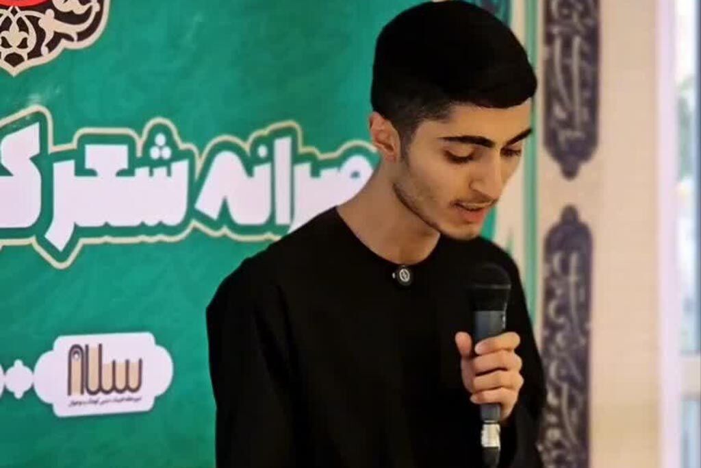 از سه عضو مرکز شماره ۲ و ۸ کانون قم تقدیر شد