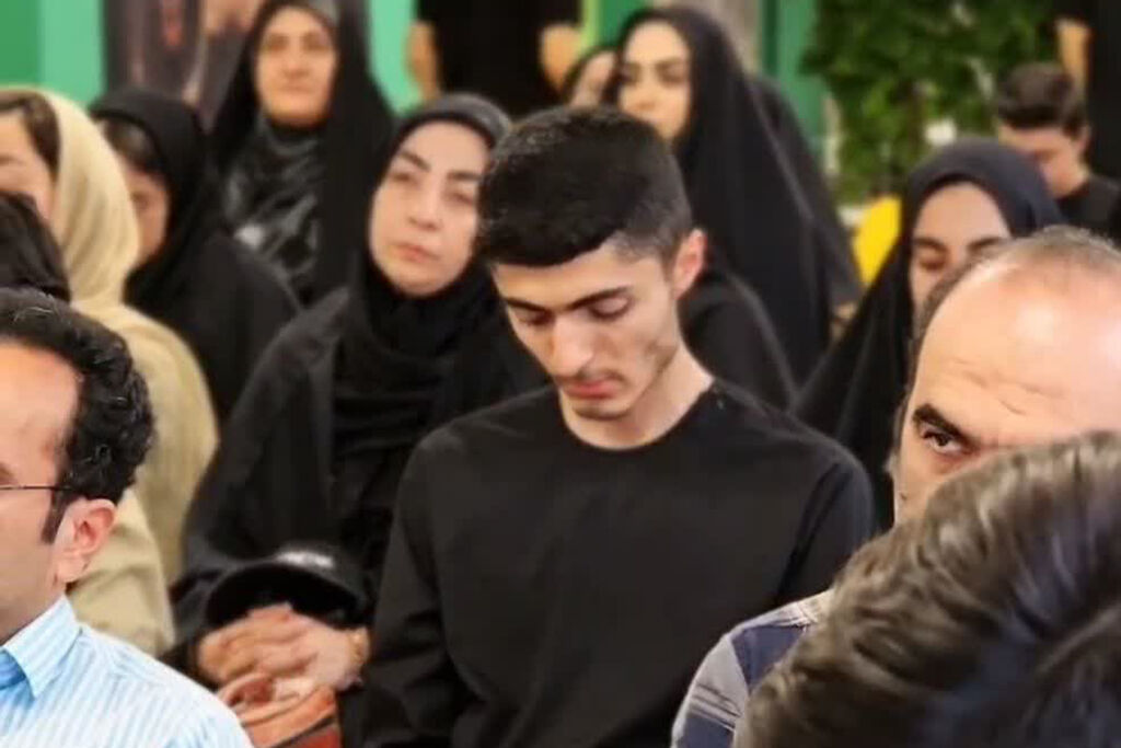 از سه عضو مرکز شماره ۲ و ۸ کانون قم تقدیر شد