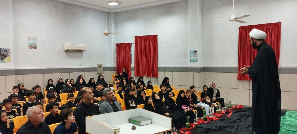 ویژه برنامه گردهمایی عاشورایی همراه با برنامه ترویج فرهنگ نماز