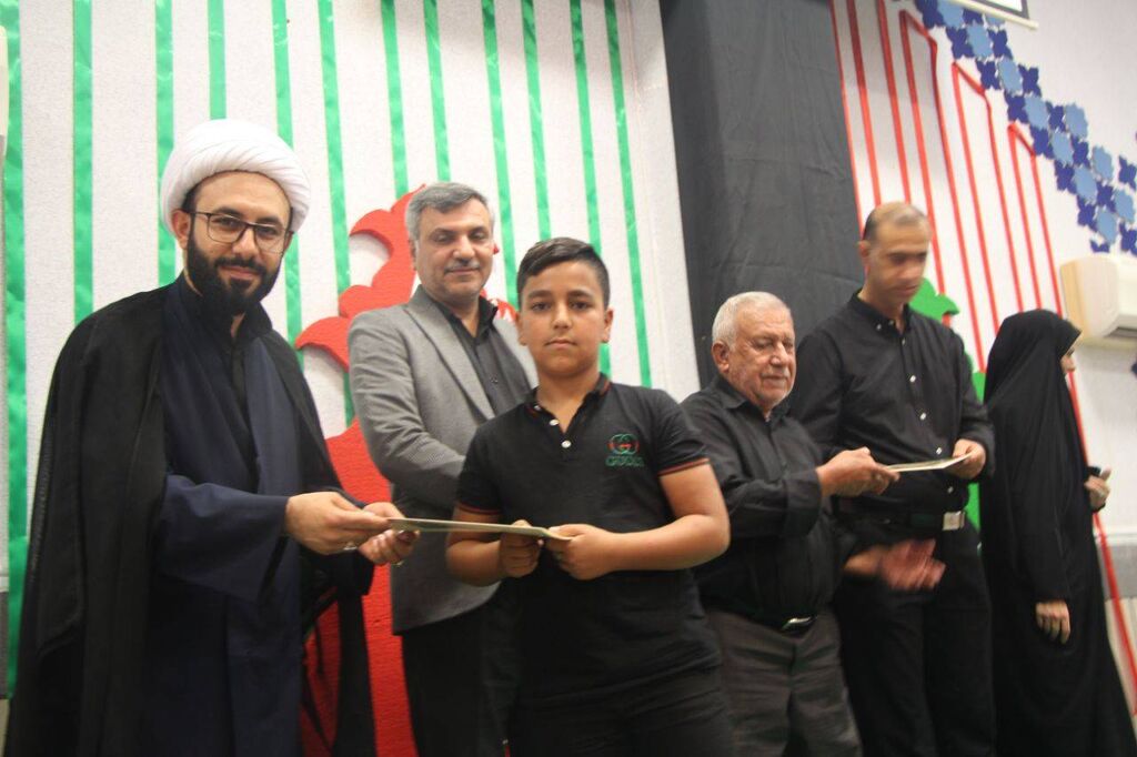 ویژه برنامه گردهمایی عاشورایی همراه با برنامه ترویج فرهنگ نماز