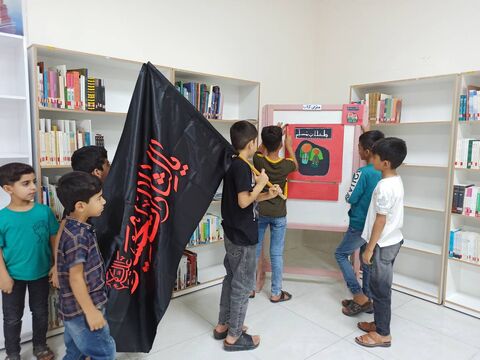 همزمان با فرارسیدن دهه اول محرم، کودکان و نوجوانان در مراکز کانون پرورش فکری استان فارس، با برگزاری مراسم عزاداری، به یاد امامحسین (ع) و یاران وفادارش سوگواری کردند.
