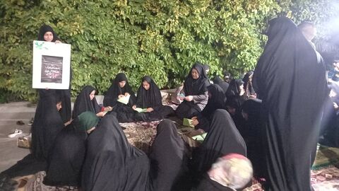 همزمان با فرارسیدن دهه اول محرم، کودکان و نوجوانان در مراکز کانون پرورش فکری استان فارس، با برگزاری مراسم عزاداری، به یاد امامحسین (ع) و یاران وفادارش سوگواری کردند.