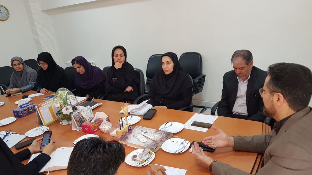 نشست شورای فرهنگی اجرای هر چه باشکوهتر برنامههای اربعینی در کرمانشاه